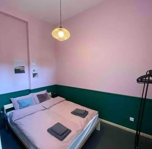 Apartment Stara Praga 1 *